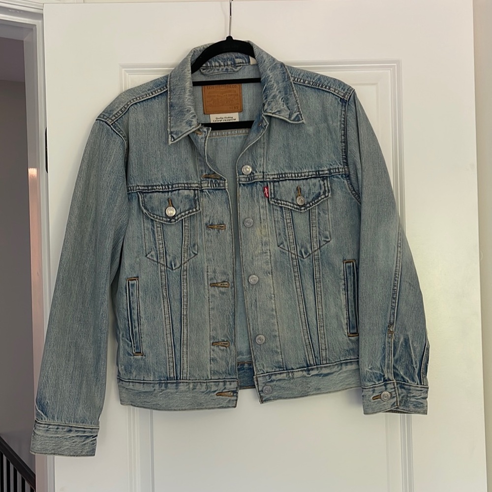 Women’s Levi’s Jacket